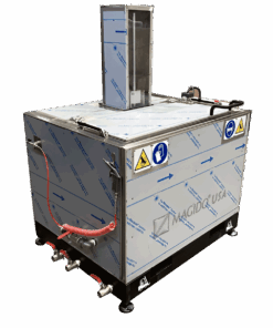 corner view lid closed A700 Agita Series top loading immersion wash tank